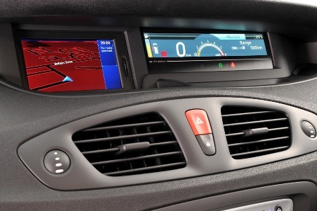 www.SACarFan.co.za - Renault Scenic