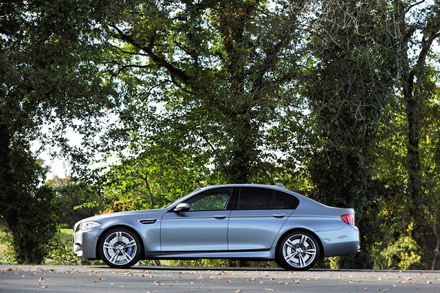2012 BMW M5 Sedan