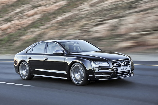 2012 Audi S8