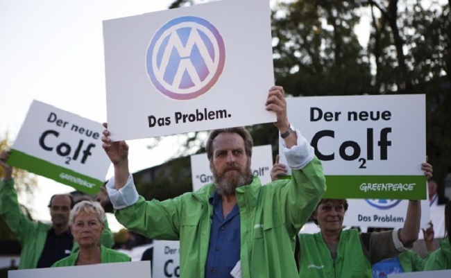 Greenpeace Protests VW