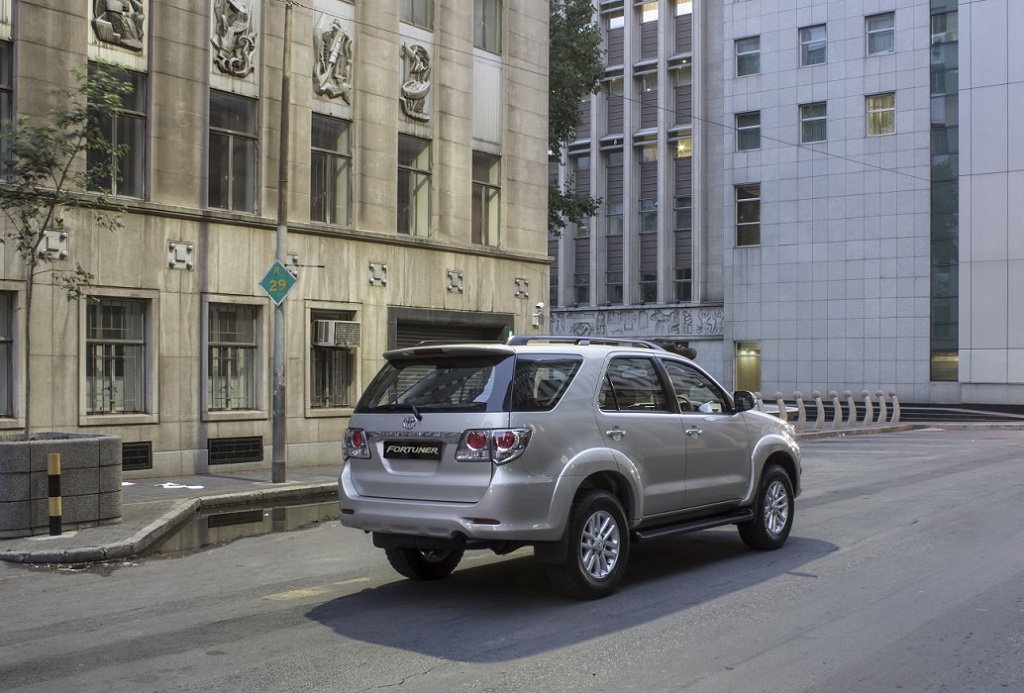 Toyota Fortuner Auto