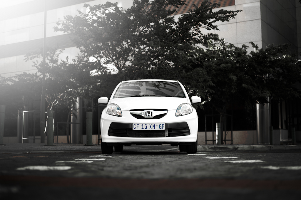 Honda-Brio (3)