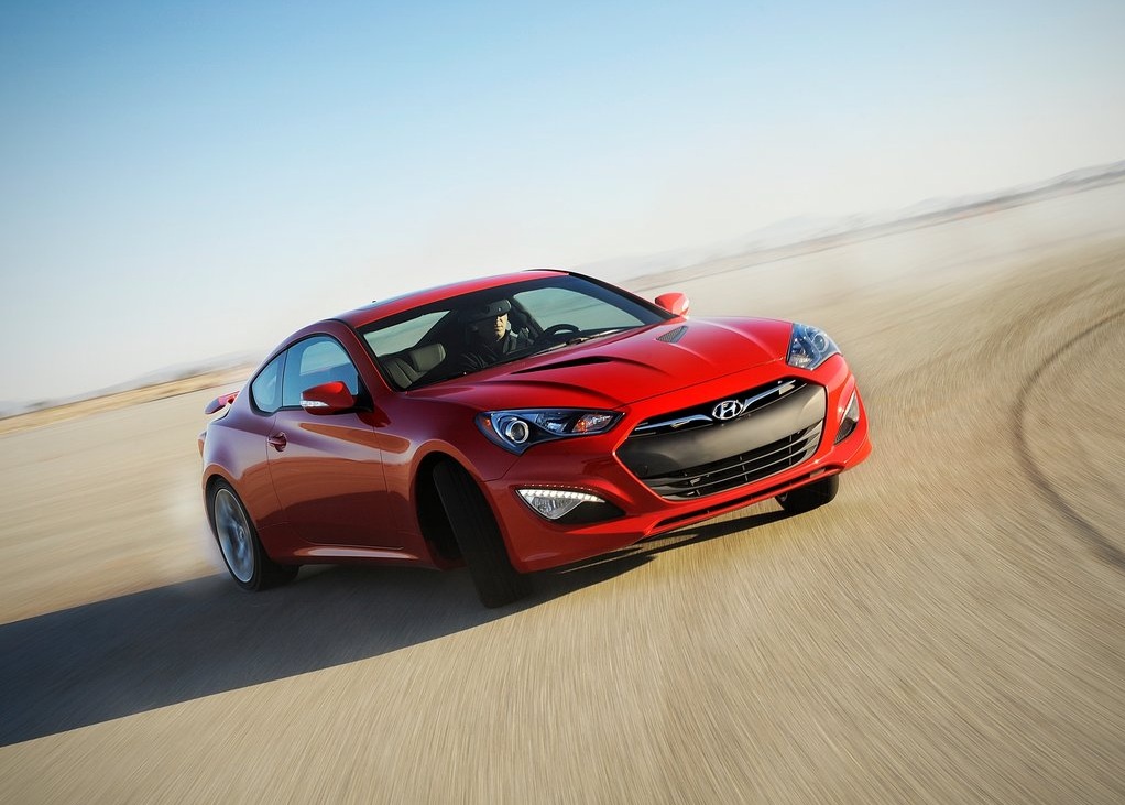 Hyundai-Genesis-Coupe(1)