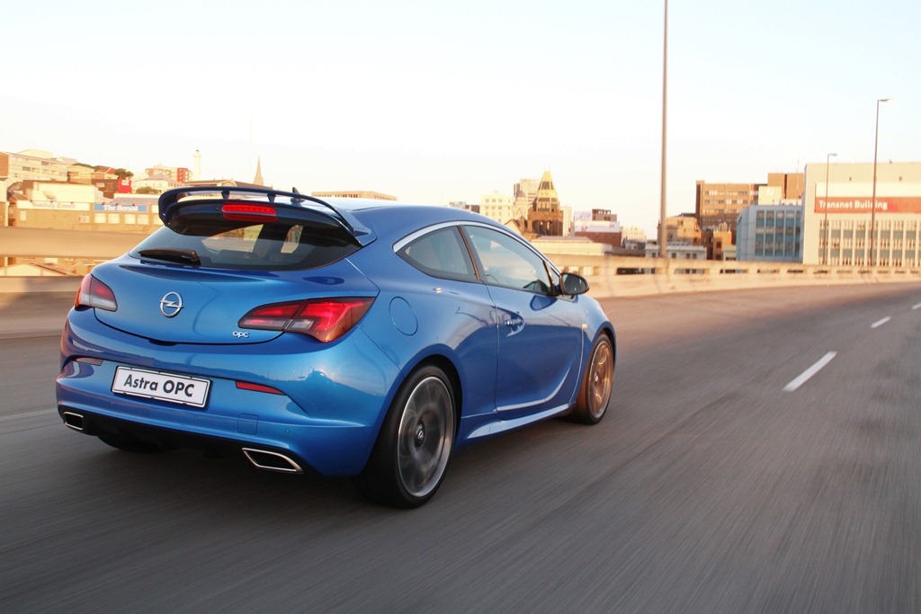 2012 Opel Astra GTC OPC