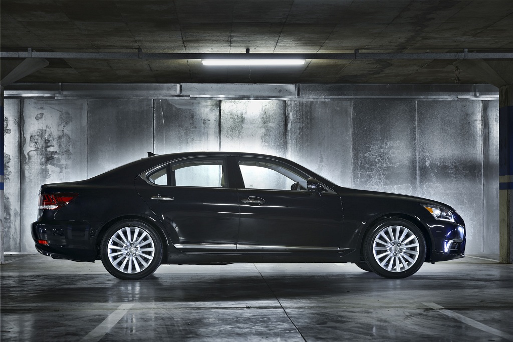 Lexus-LS460 (3)