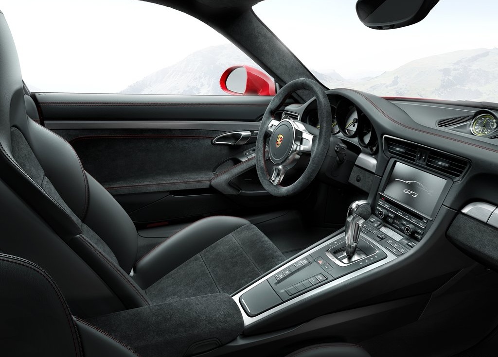 Porsche-911-GT3 (2)