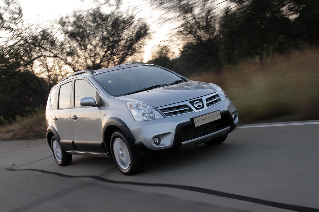 Nissan-Livina-XGear (2)