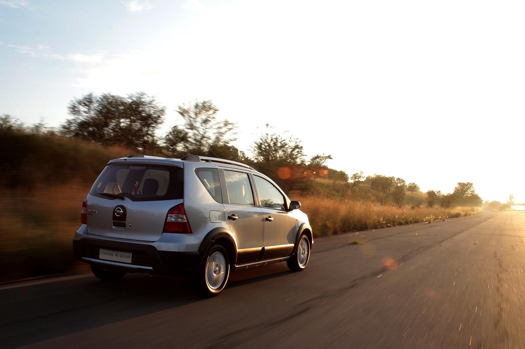 Nissan-Livina-XGear (3)