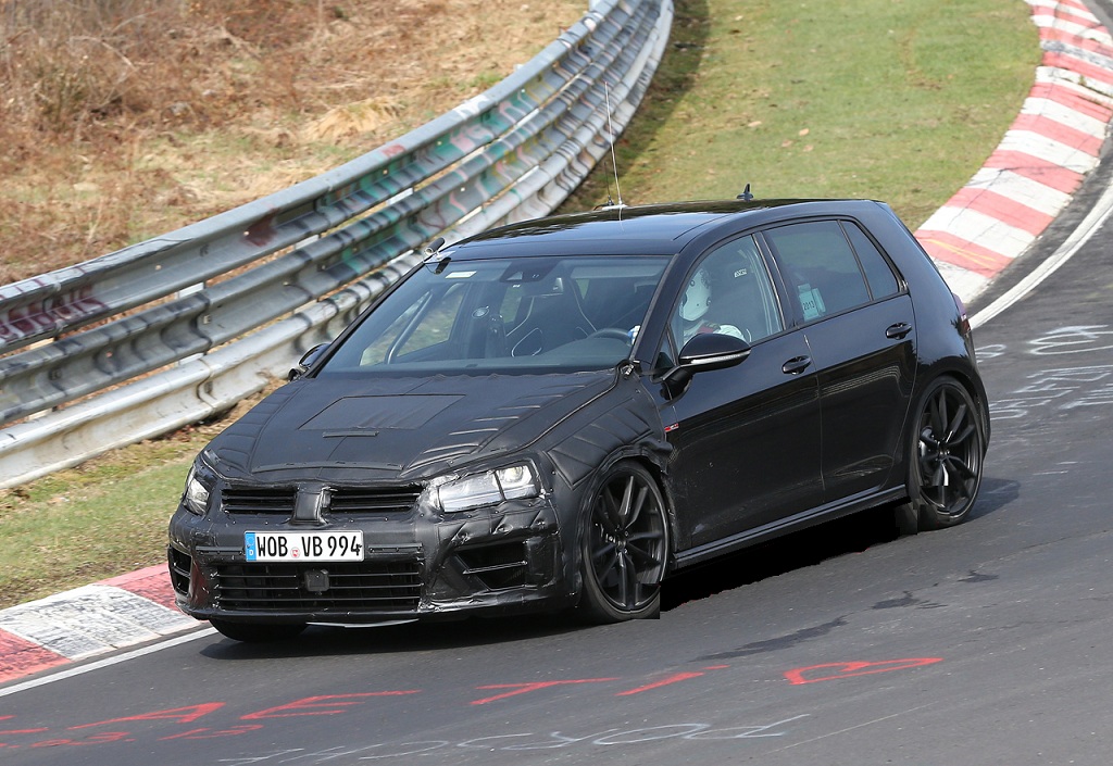 VW-golf-r-spied (1)