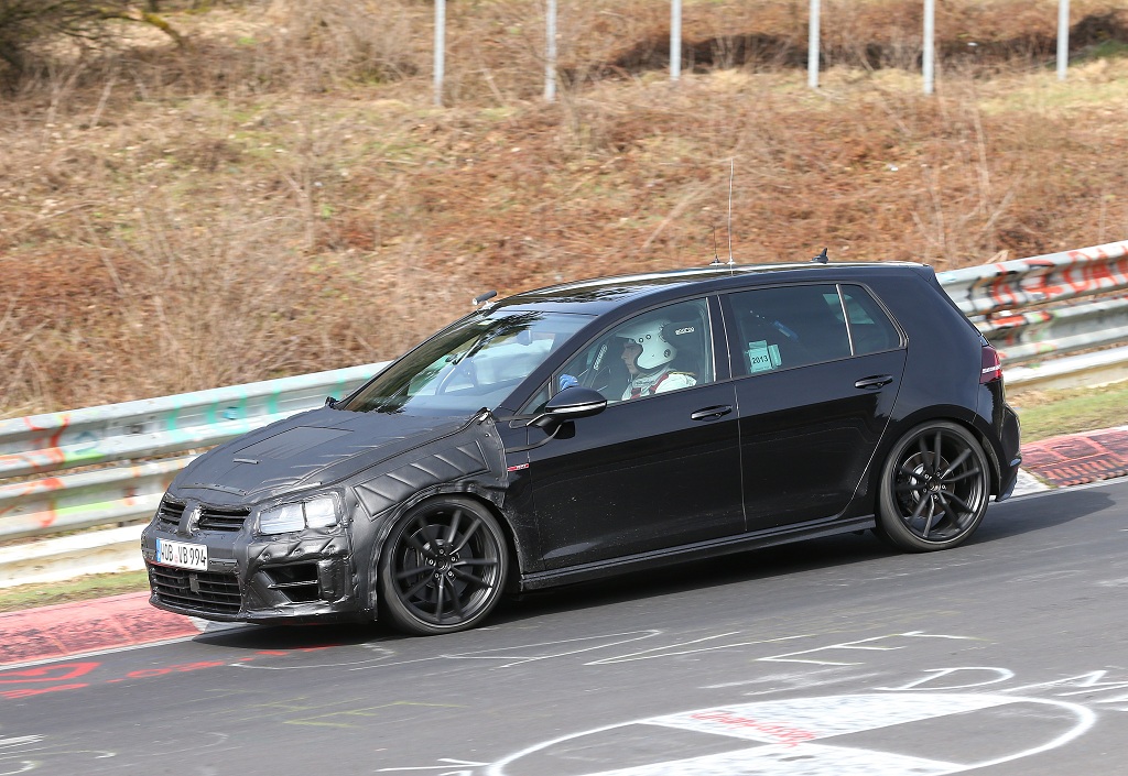 VW-golf-r-spied (2)