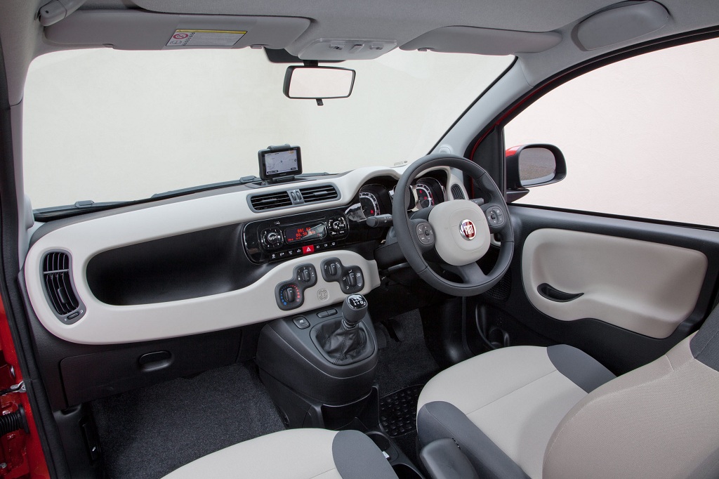 2013-Fiat-Panda (8)