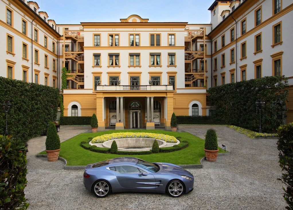 Aston-Martin-One-77 (1)