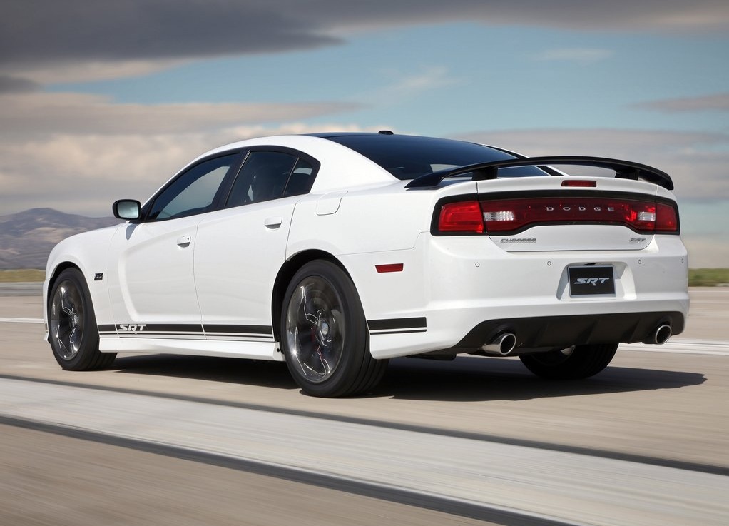 Dodge-Charger-SRT8-392 (1)