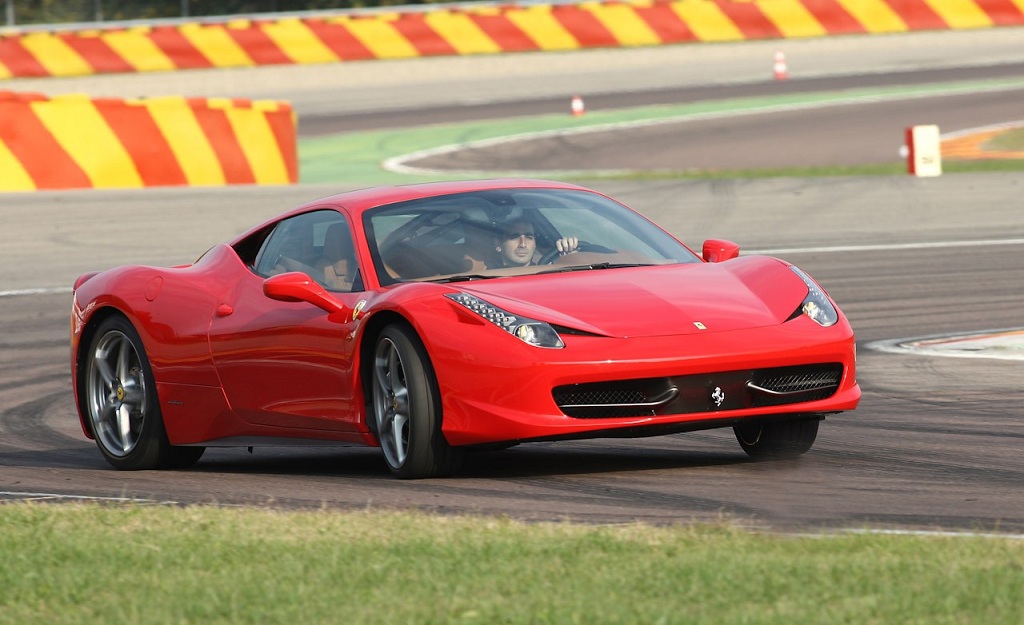 Ferrari-458-Scuderia (1)