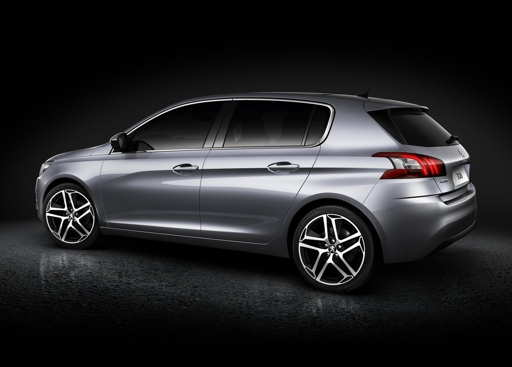 Peugeot-308 (4)