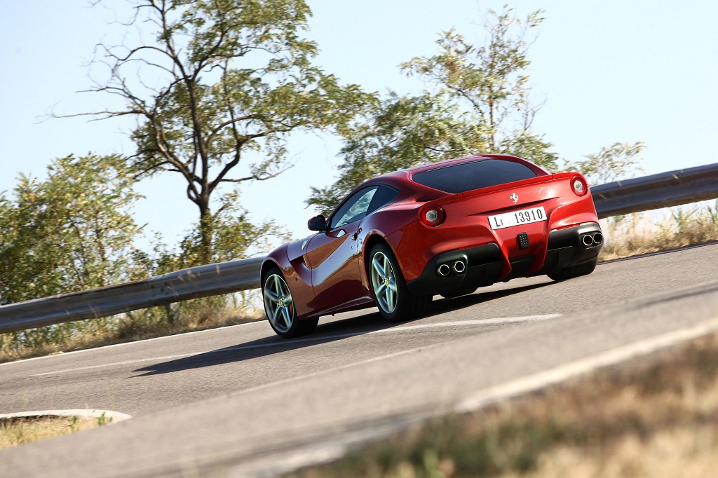 ferrari-f12berlinetta (4)