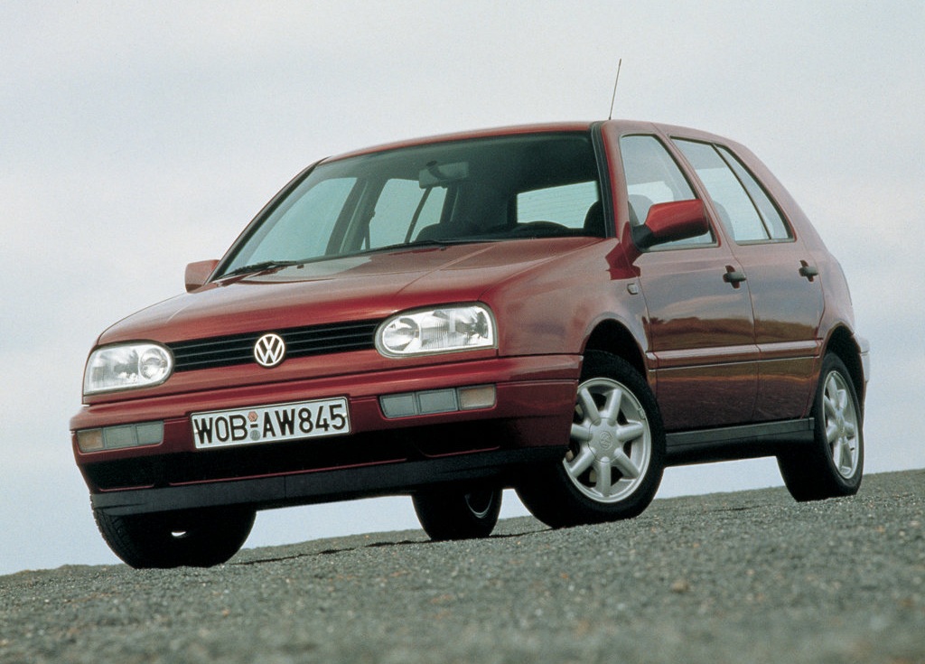 30-millionth-VW-Golf (1)