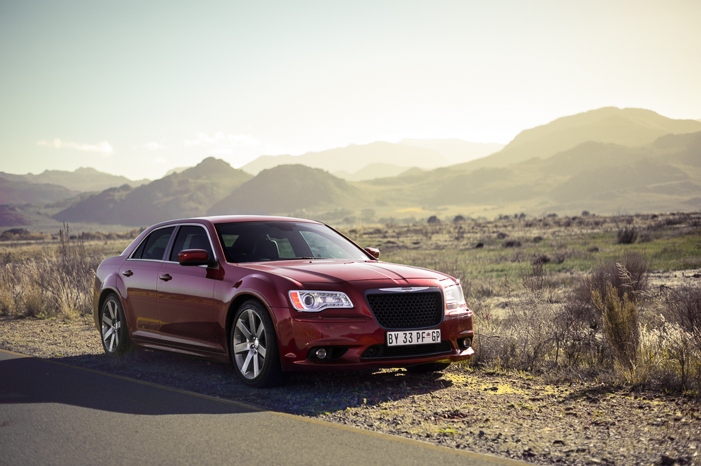 Chrysler-300C-SRT8 (7)