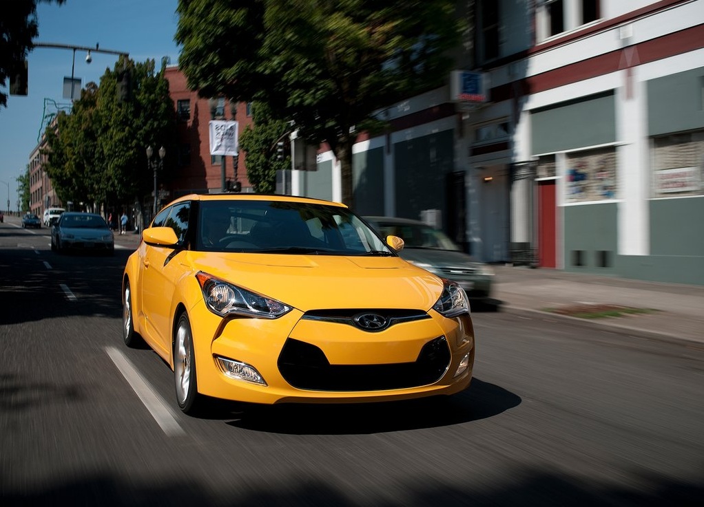 Hyundai-Veloster-GDI (2)
