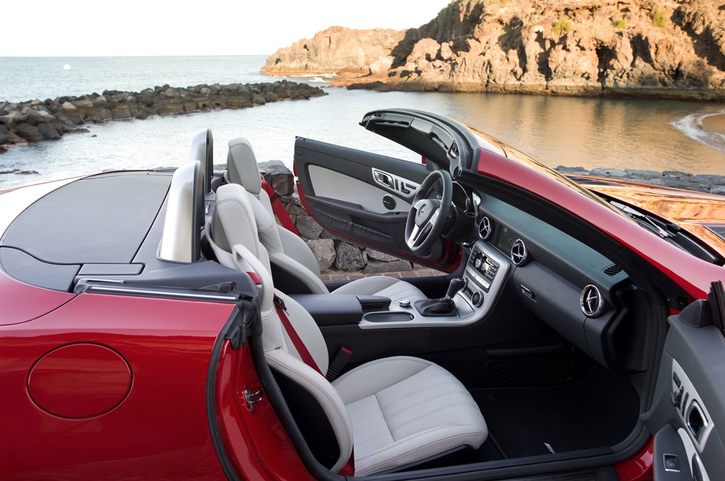 Mercedes-Benz SLK350 AMG Sport Line