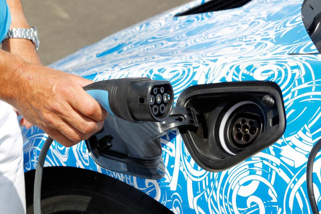 BMW i8 Hybrid