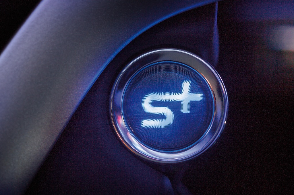 Honda-CR-Z-CVT (4)