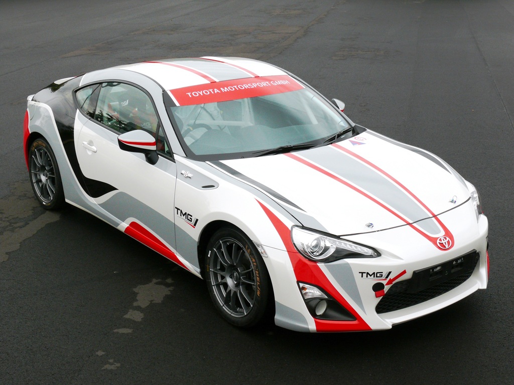VTMG-GT86-CS-V3-Race-Car (1)