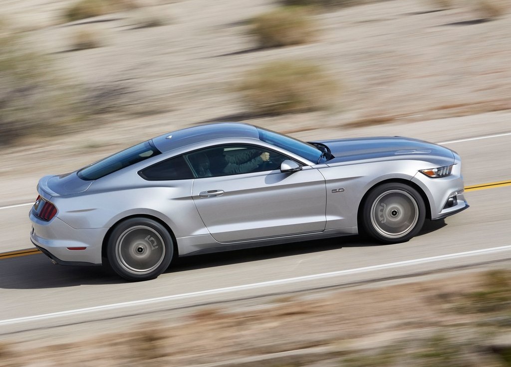 Ford-Mustang-GT (2)