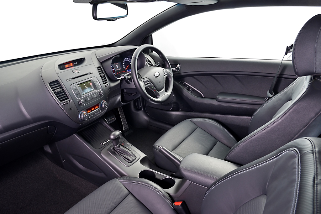 kia_cerato_koup (4)