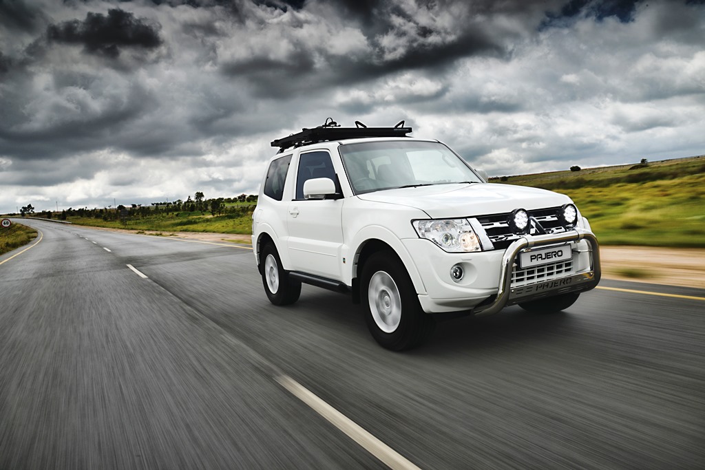 mitsubishi-pajero-swb (3)
