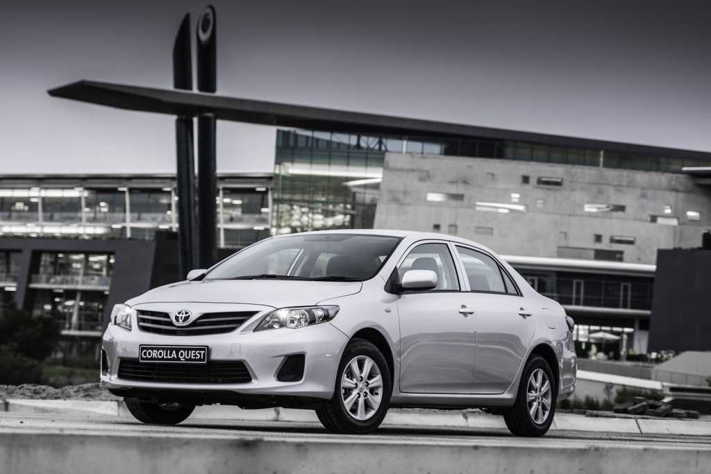 Toyota-Corolla-Quest-2014-1