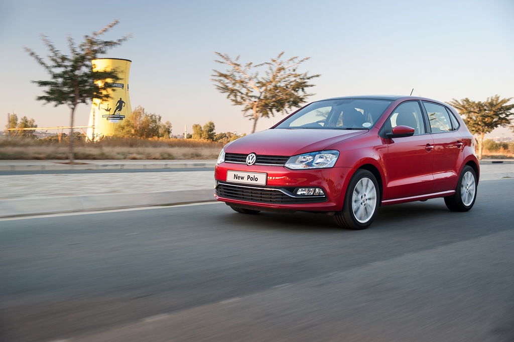 2014-volkswagen-polo (1)