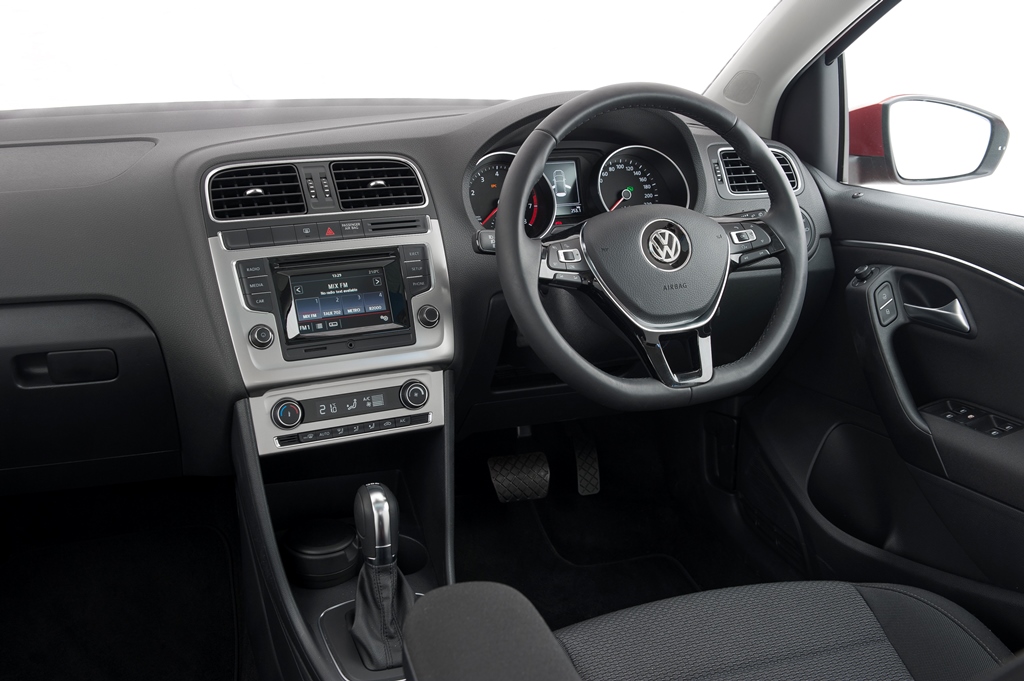 2014-volkswagen-polo (4)