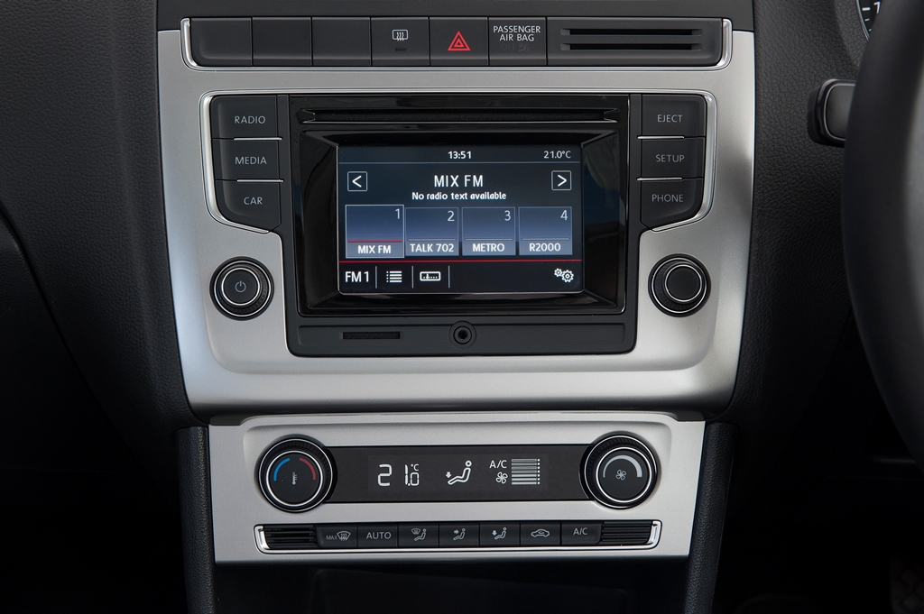 2014-volkswagen-polo (5)