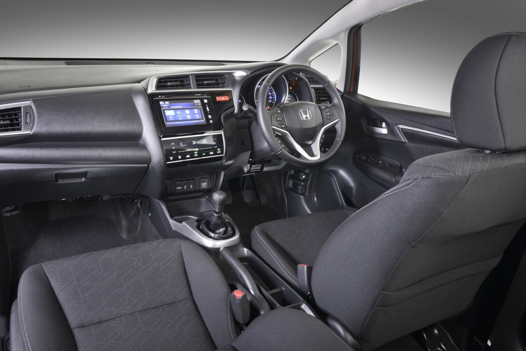 Honda Jazz 2015 (7)
