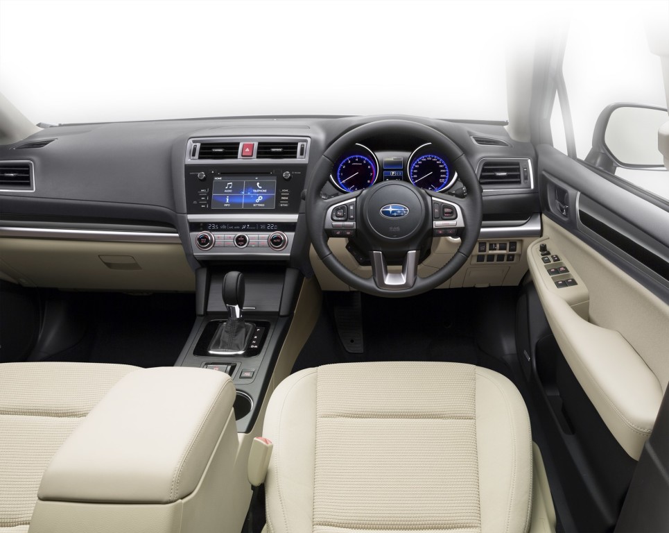Subaru Outback 2015 (3)