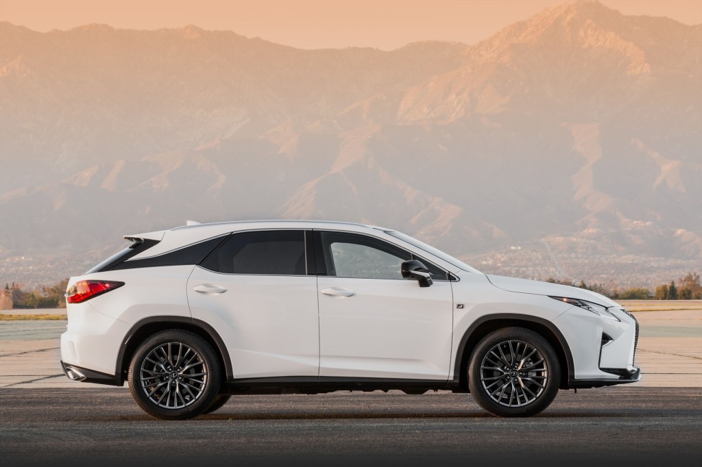 Lexus RX in South Africa end 2015