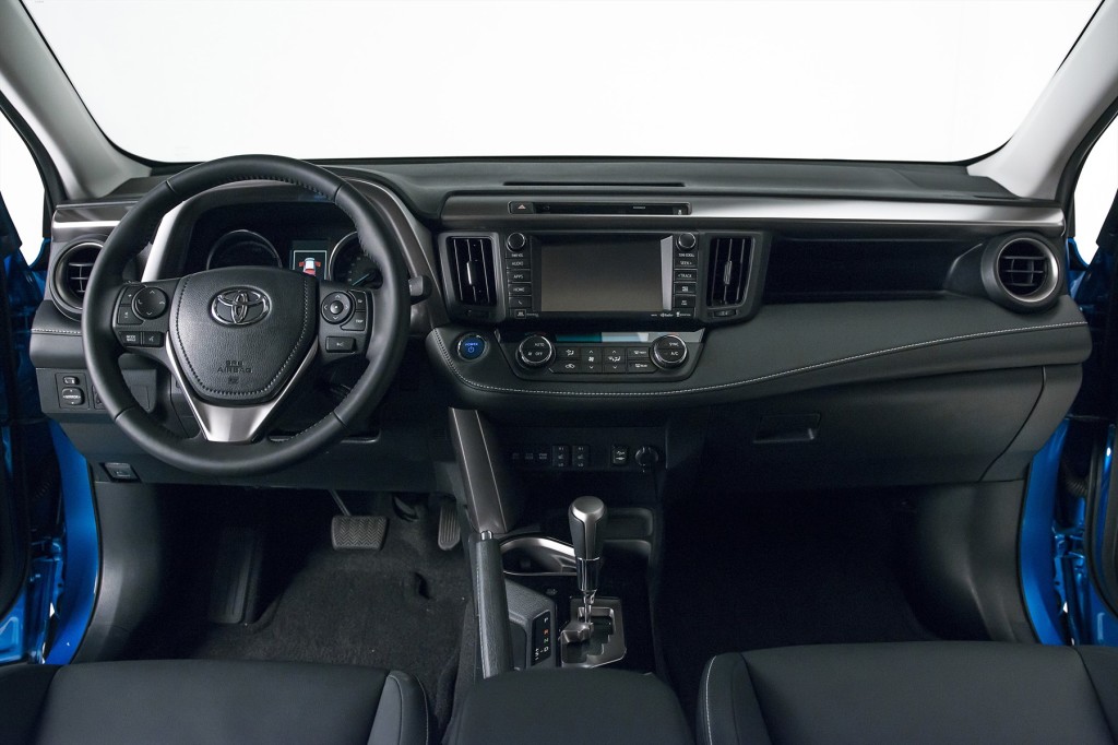 Toyota Rav4 (4)