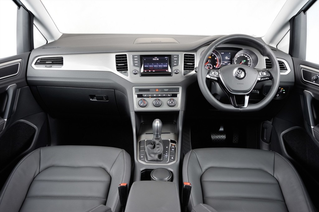 golf-sv-interior_001_1800x1800-392268