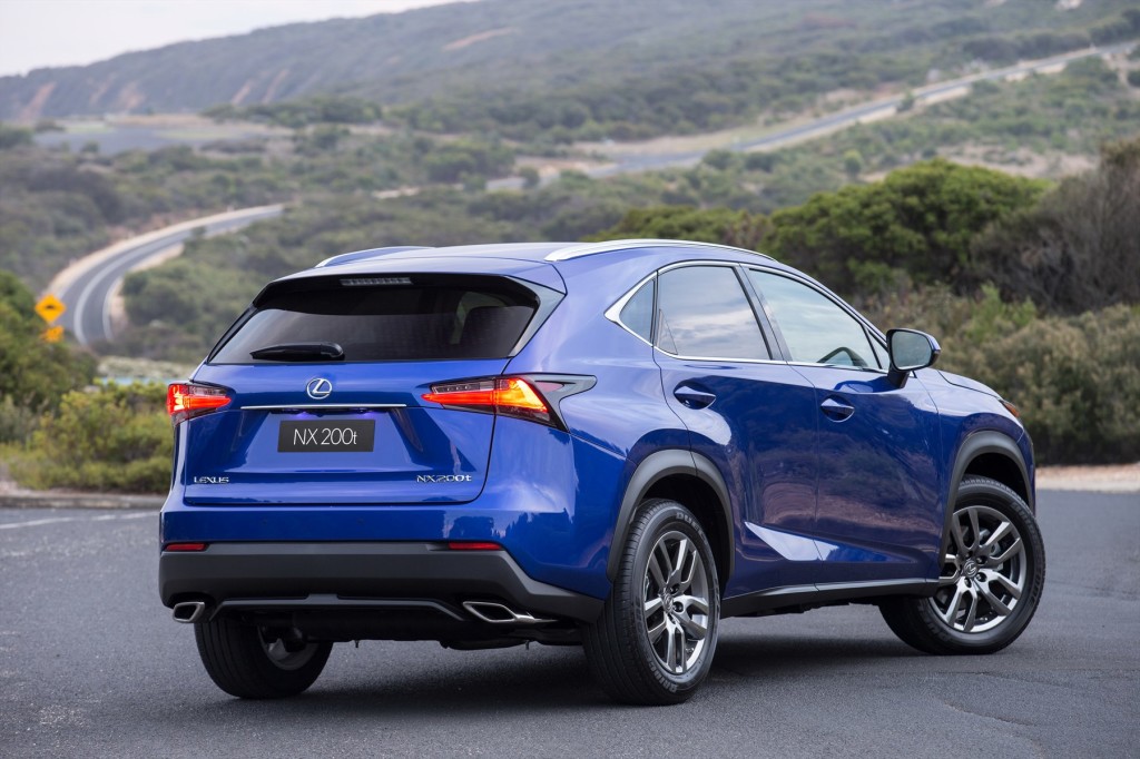 Lexus NX (1)