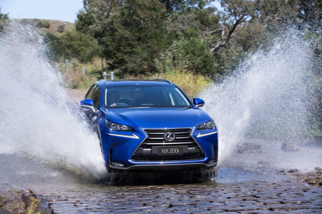 Lexus NX (7)