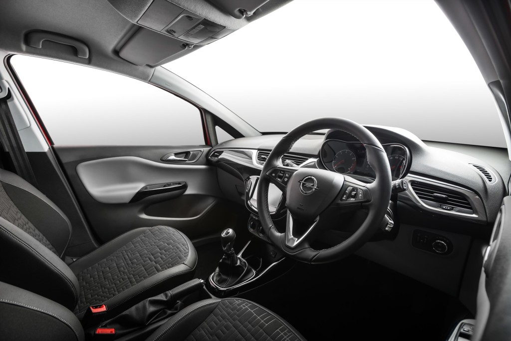 Opel corsa Cosma (1)