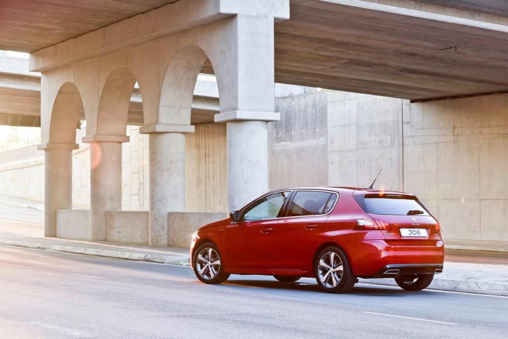 Peugeot 308 (1)