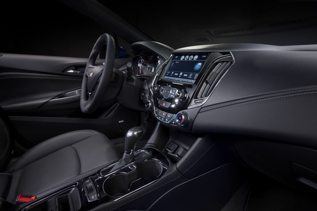 Chevrolet Cruze (3)