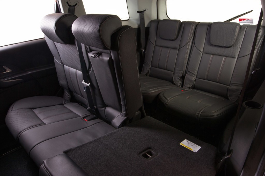 Mahindra XUV500 (7)