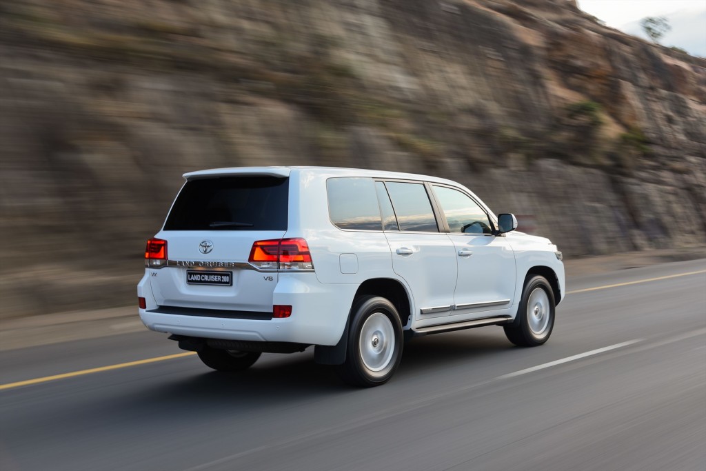 land-cruiser-200_0059_1800x1800-419392