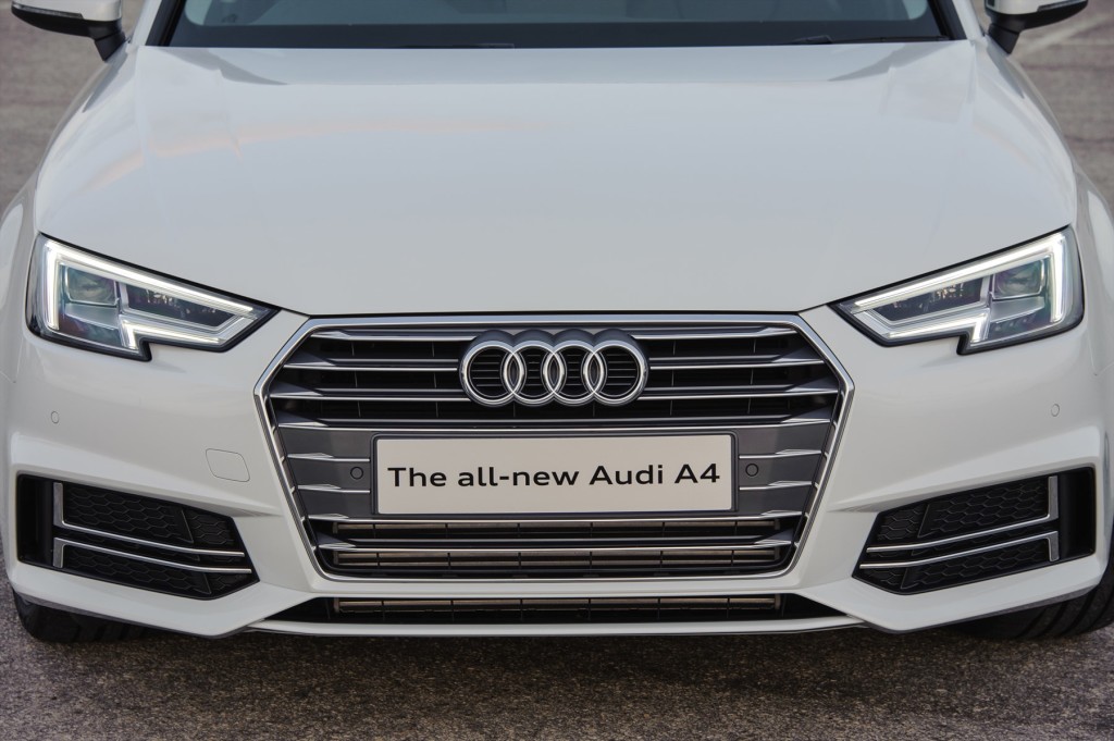 40_audi-a4_1800x1800