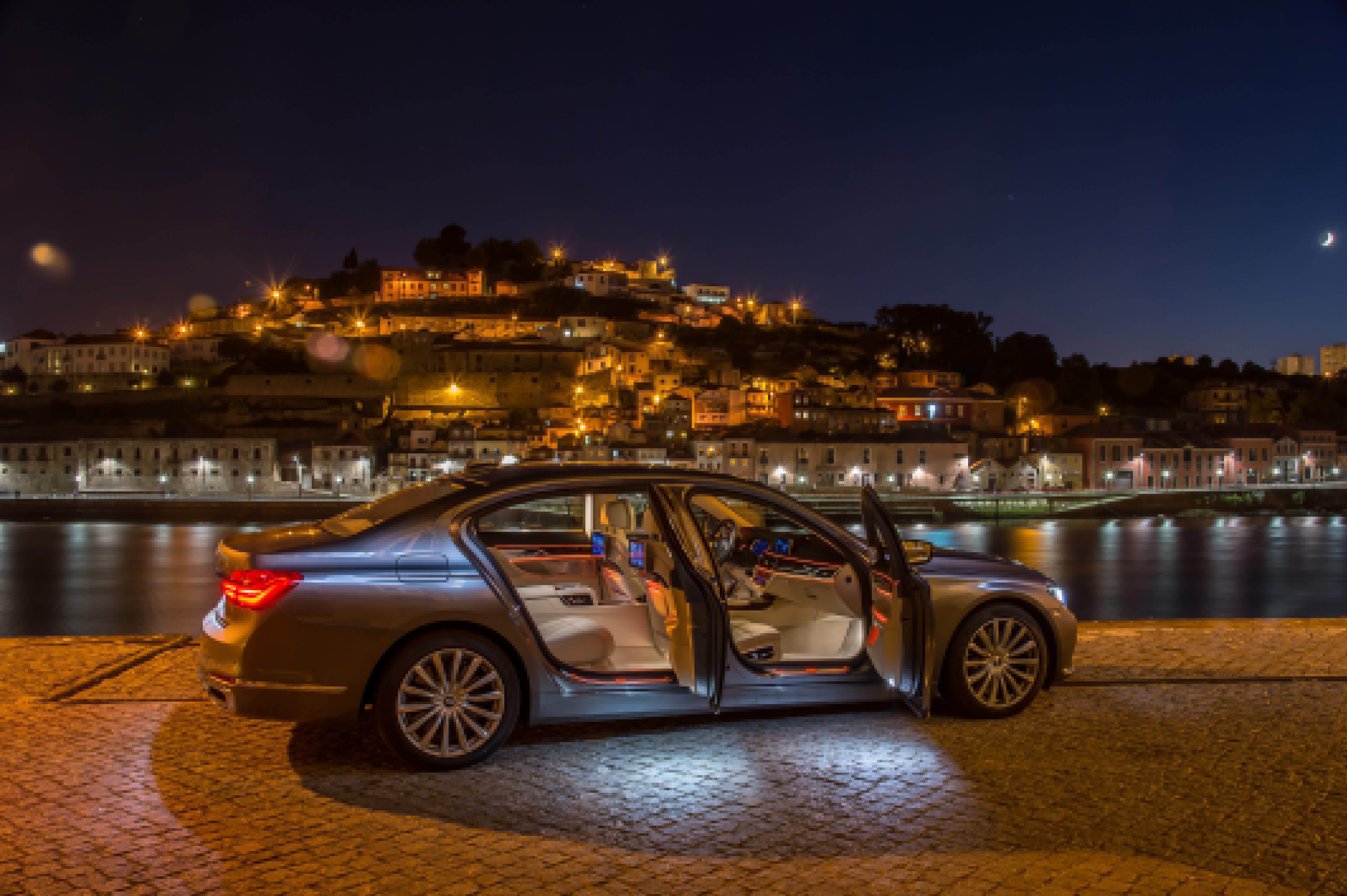 BMW 7 Series (4)