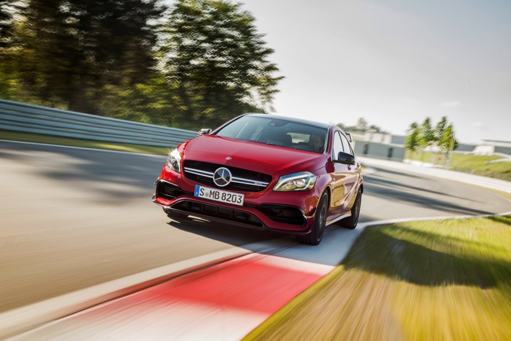 Mercedes A45 AMG (2)