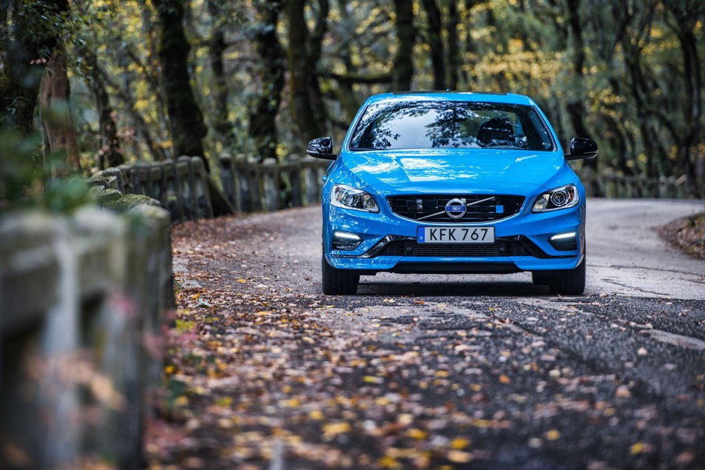 sv60_my17_statics_6_1800x1800